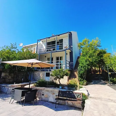 Agava Holiday home *